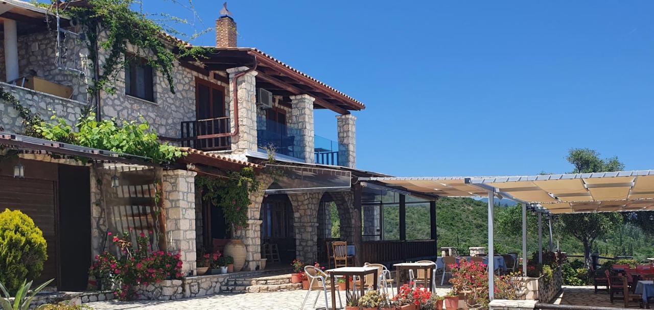Nireas : Stone Villa Orthoniaí 외부 사진